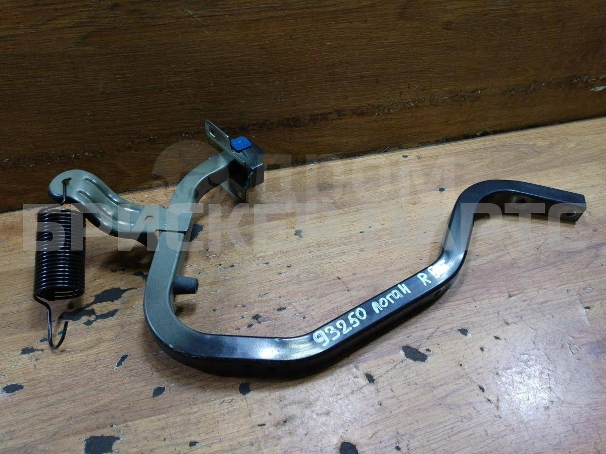Петля багажника левая Рено Логан 1  LS0G LS12 рестайлинг