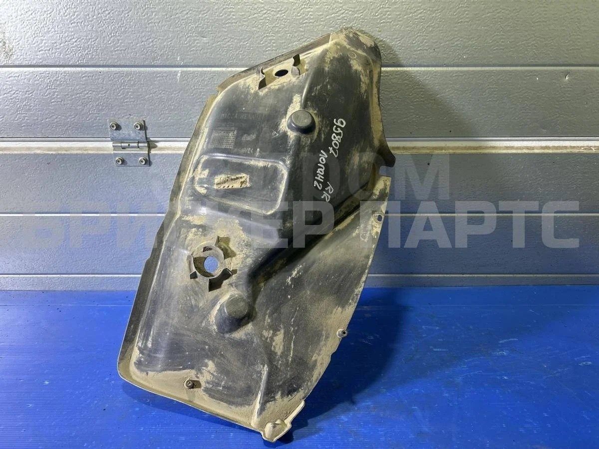 Подкрылок задний прав. Рено Логан 2  L8