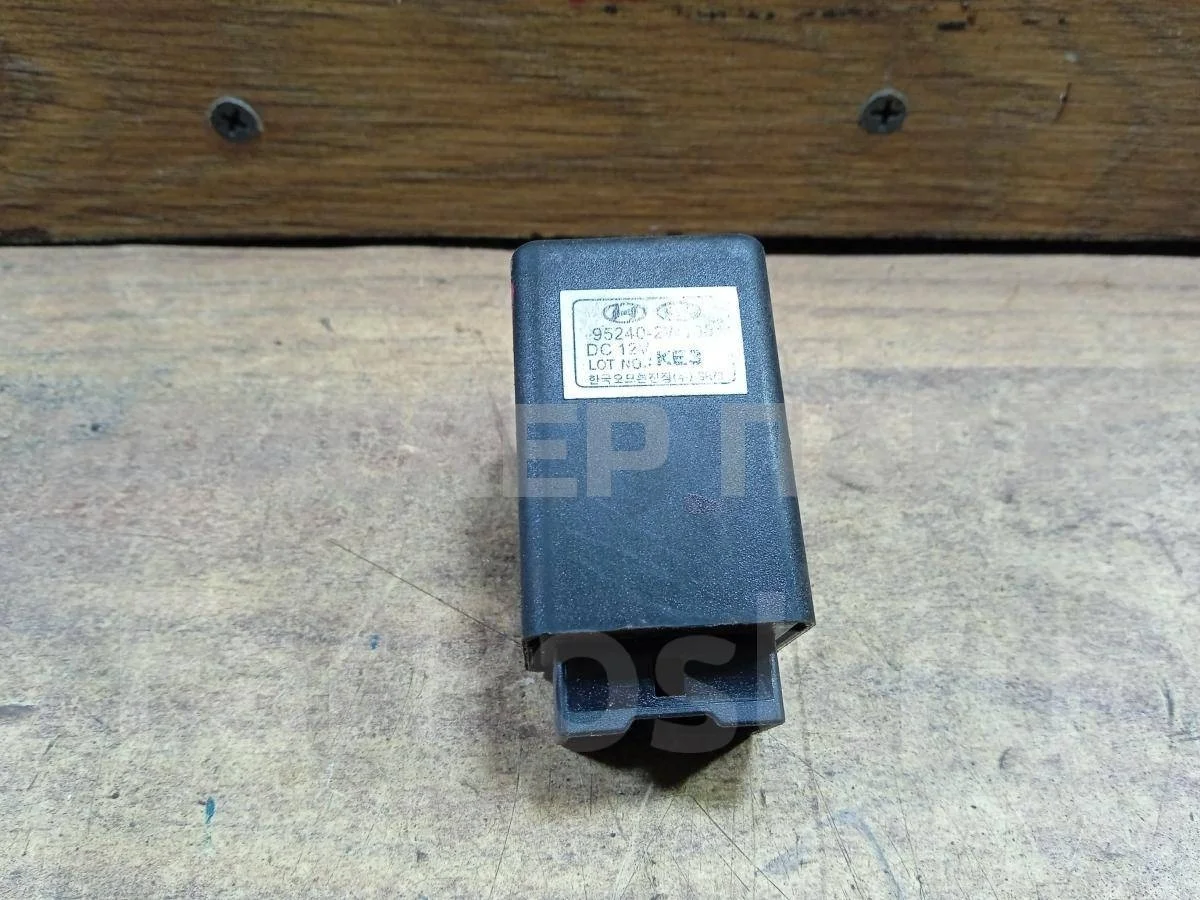 Реле света Киа Сид 2  JD