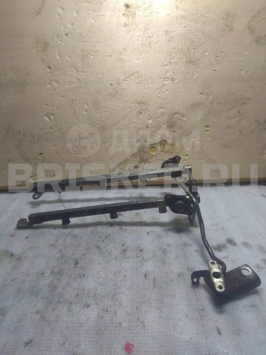 Рампа топливная Инфинити G 4  V36