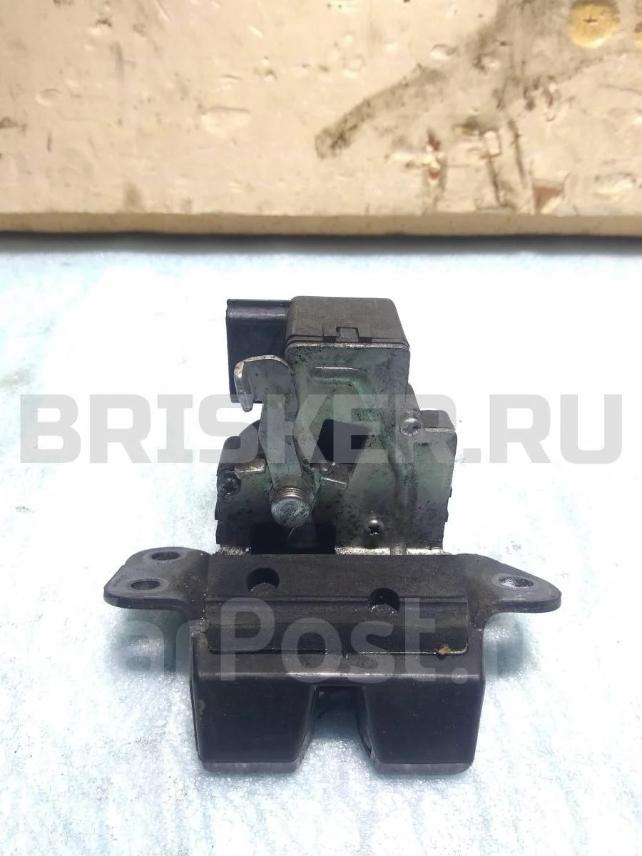 Замок багажника Киа Сид 1