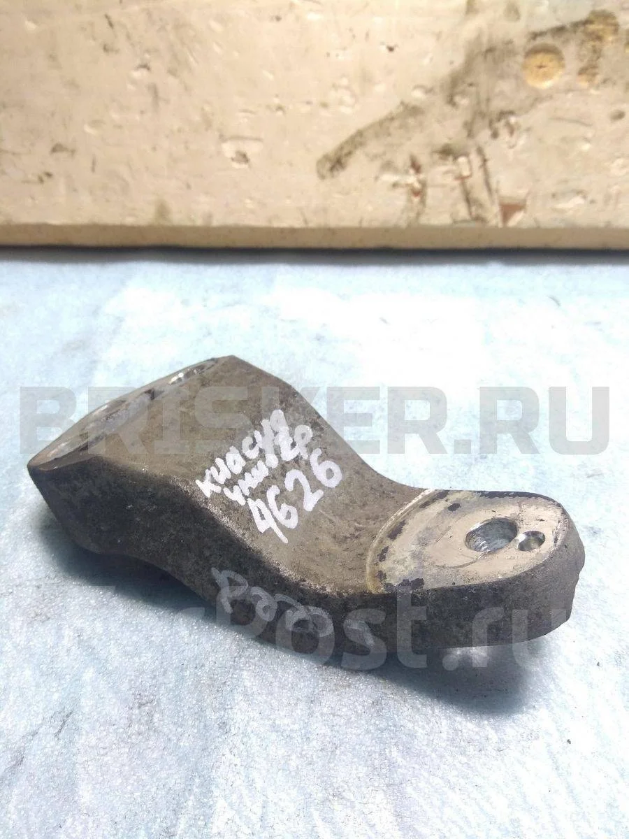 Кронштейн двигателя прав Киа Сид 1