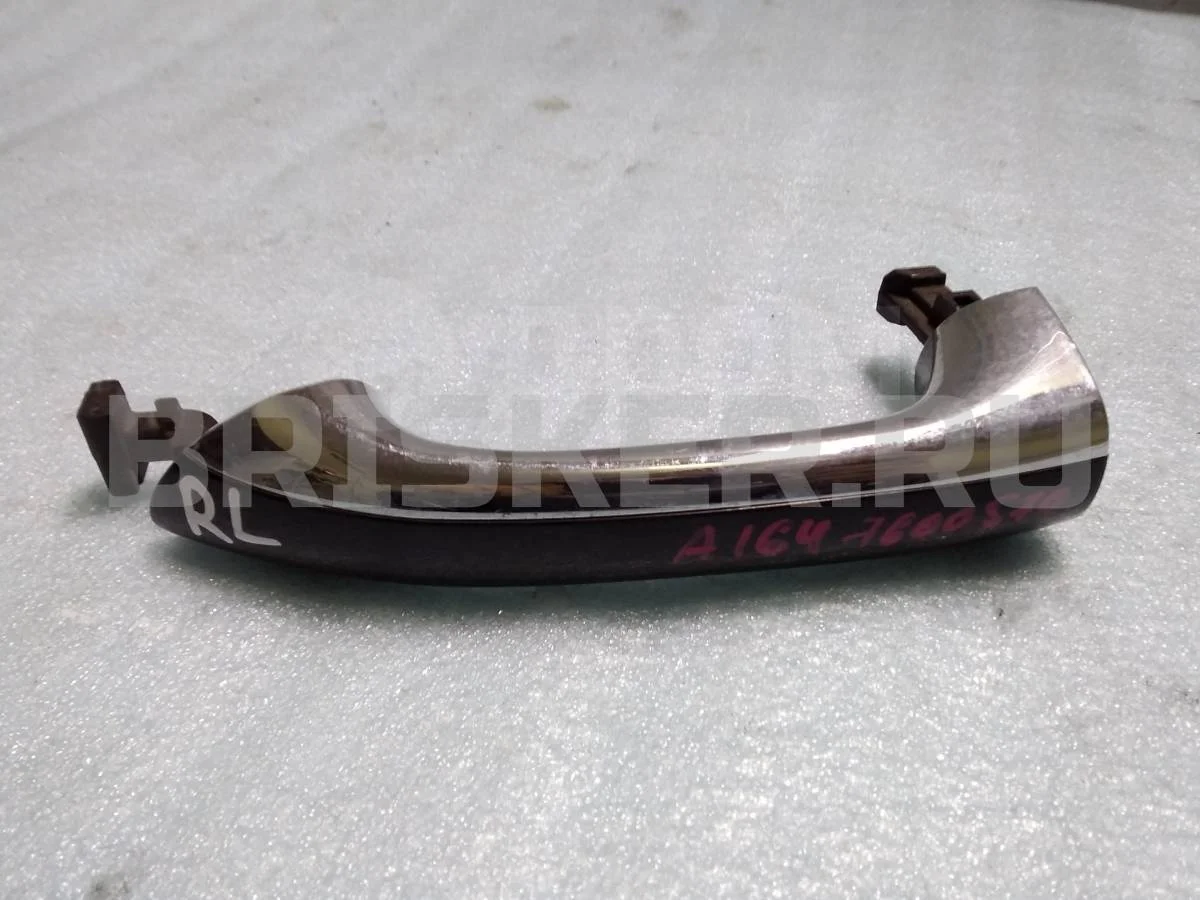 Ручка двери задней Mercedes (Мерседес) M-класс W164 (ML)