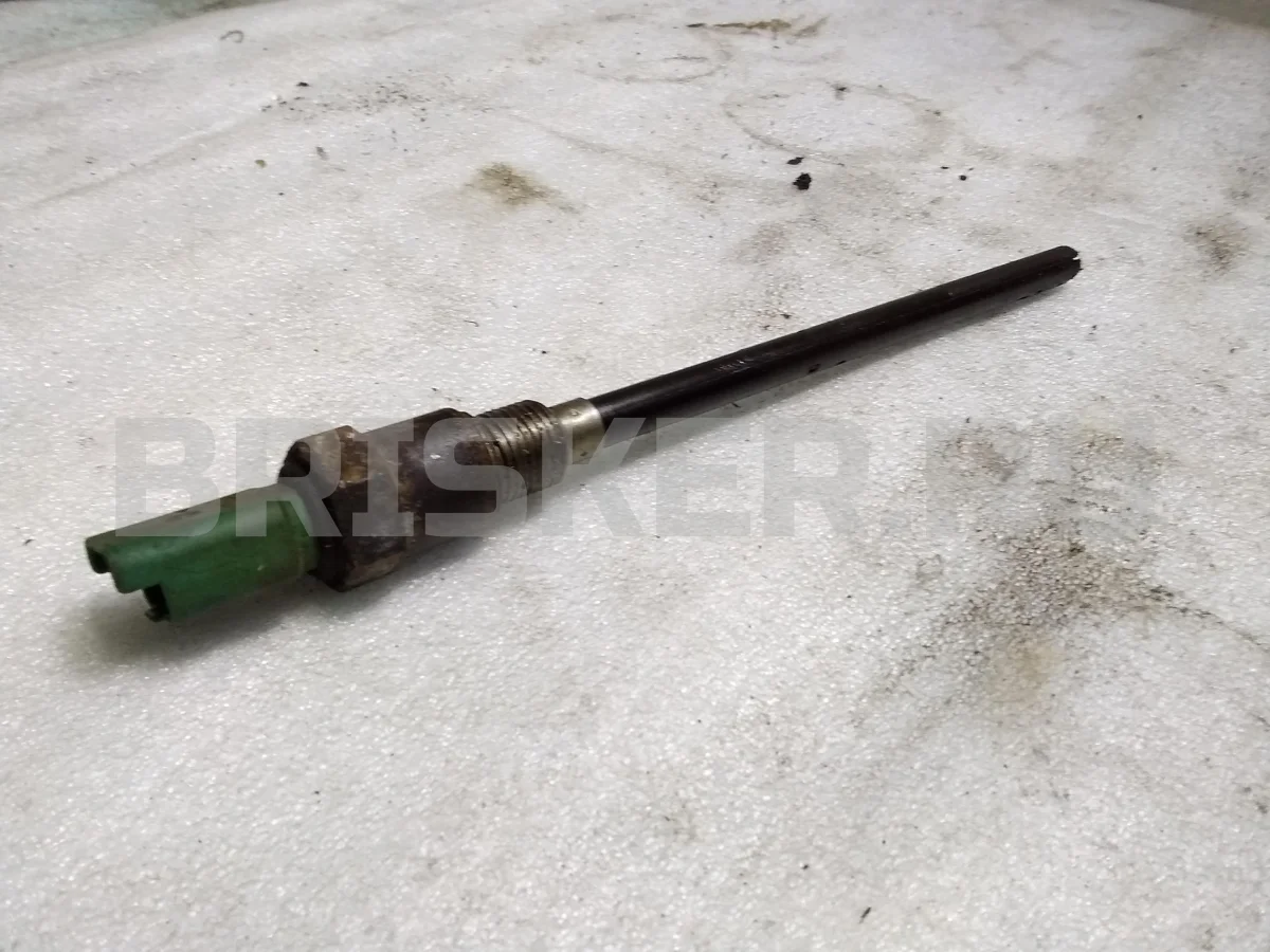 Датчик уровня масла Пежо 3008 1