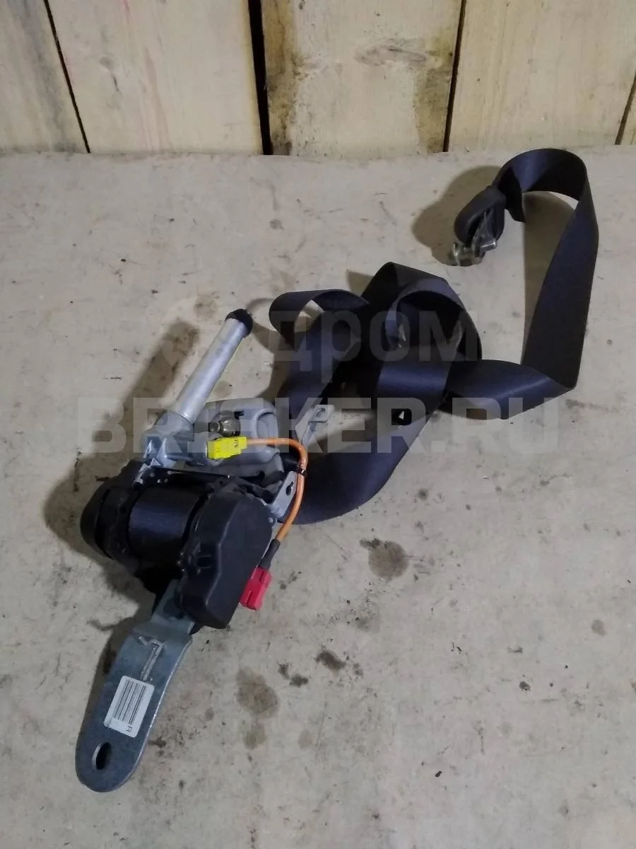 Ремень безопасности Митсубиси Каризма I  рестайлинг