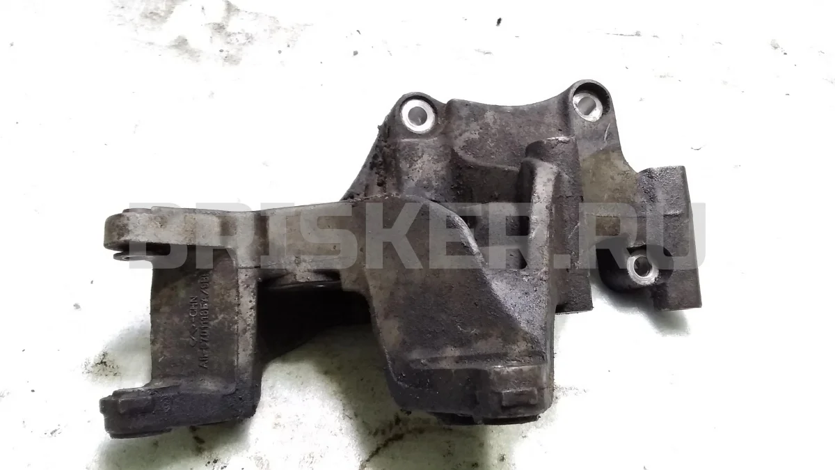 Кронштейн генератора Чери Фора A21