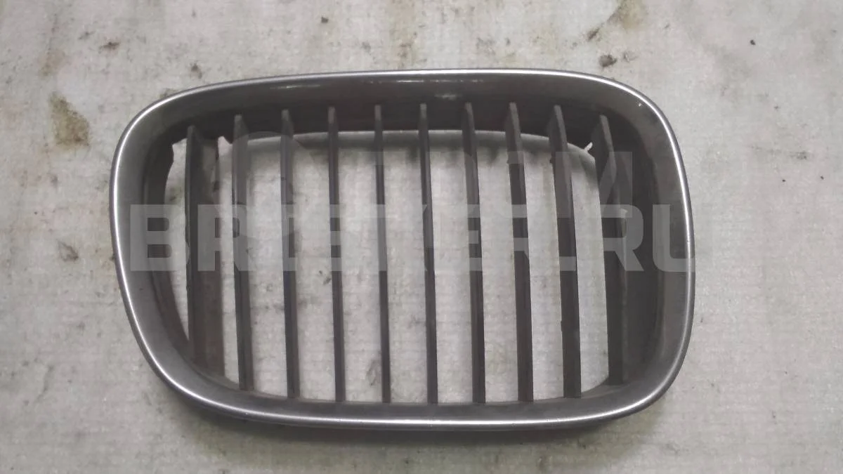 Решетка радиатора БМВ 5 серия E39