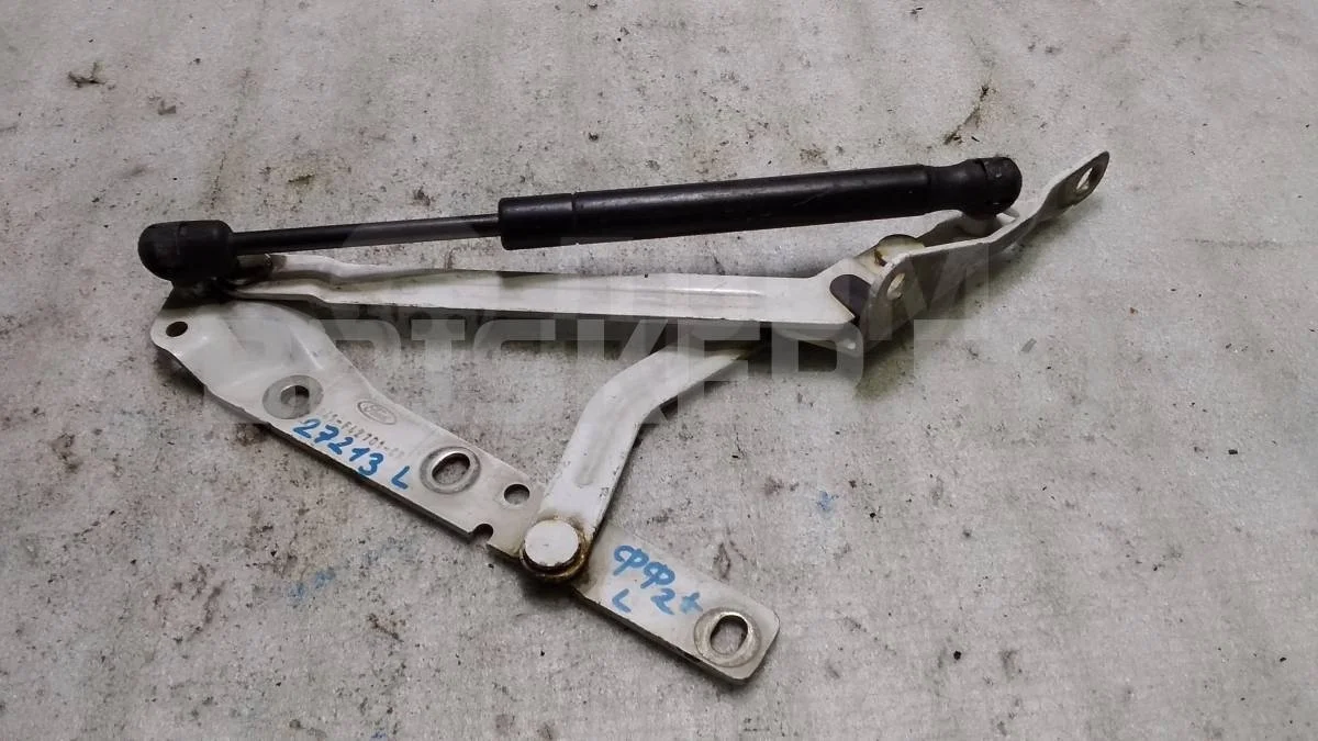 Петля багажника левая Форд Фокус 2  рестайлинг