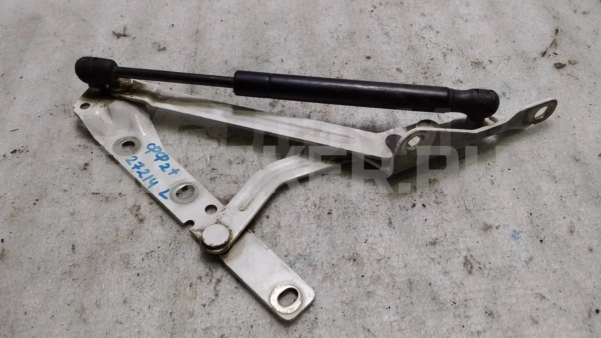 Петля багажника левая Форд Фокус 2  рестайлинг