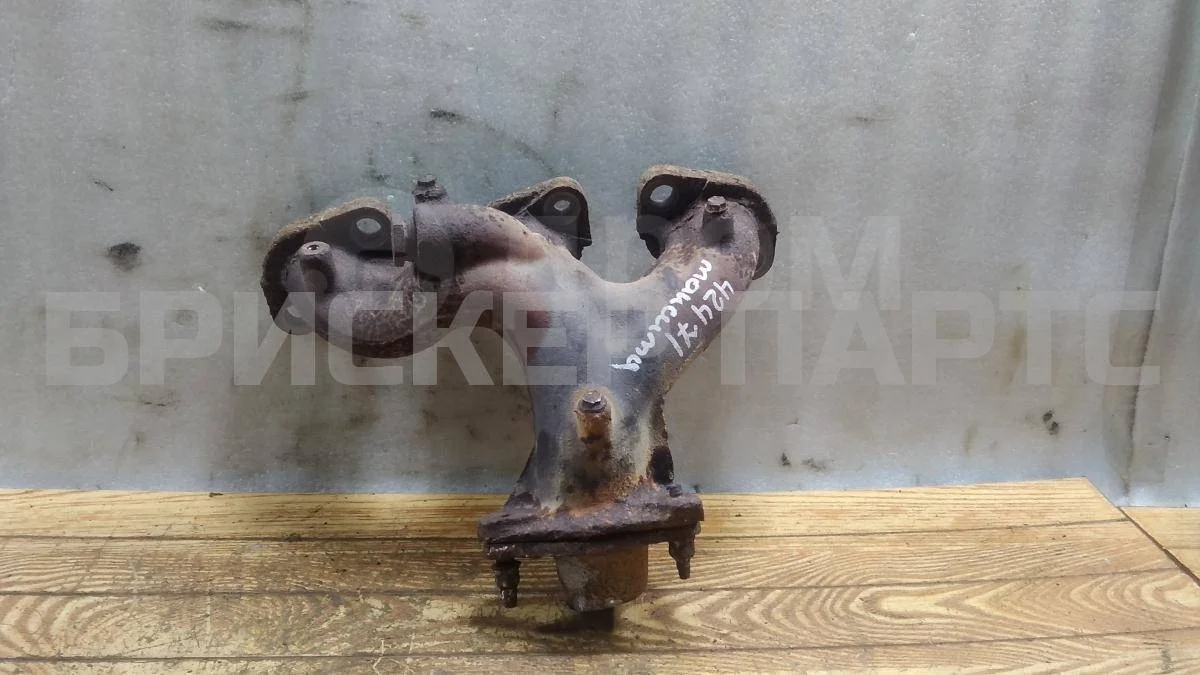 Коллектор выпускной Ниссан Максима 5  A33