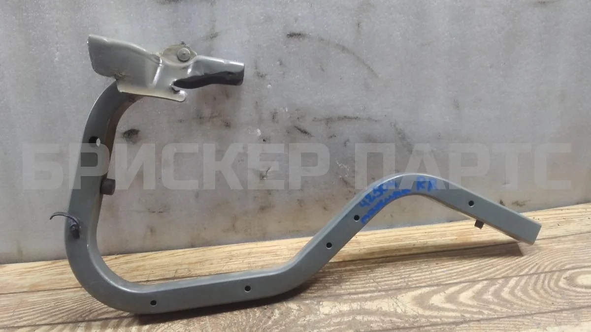 Петля багажника правая Ниссан Максима 5  A33