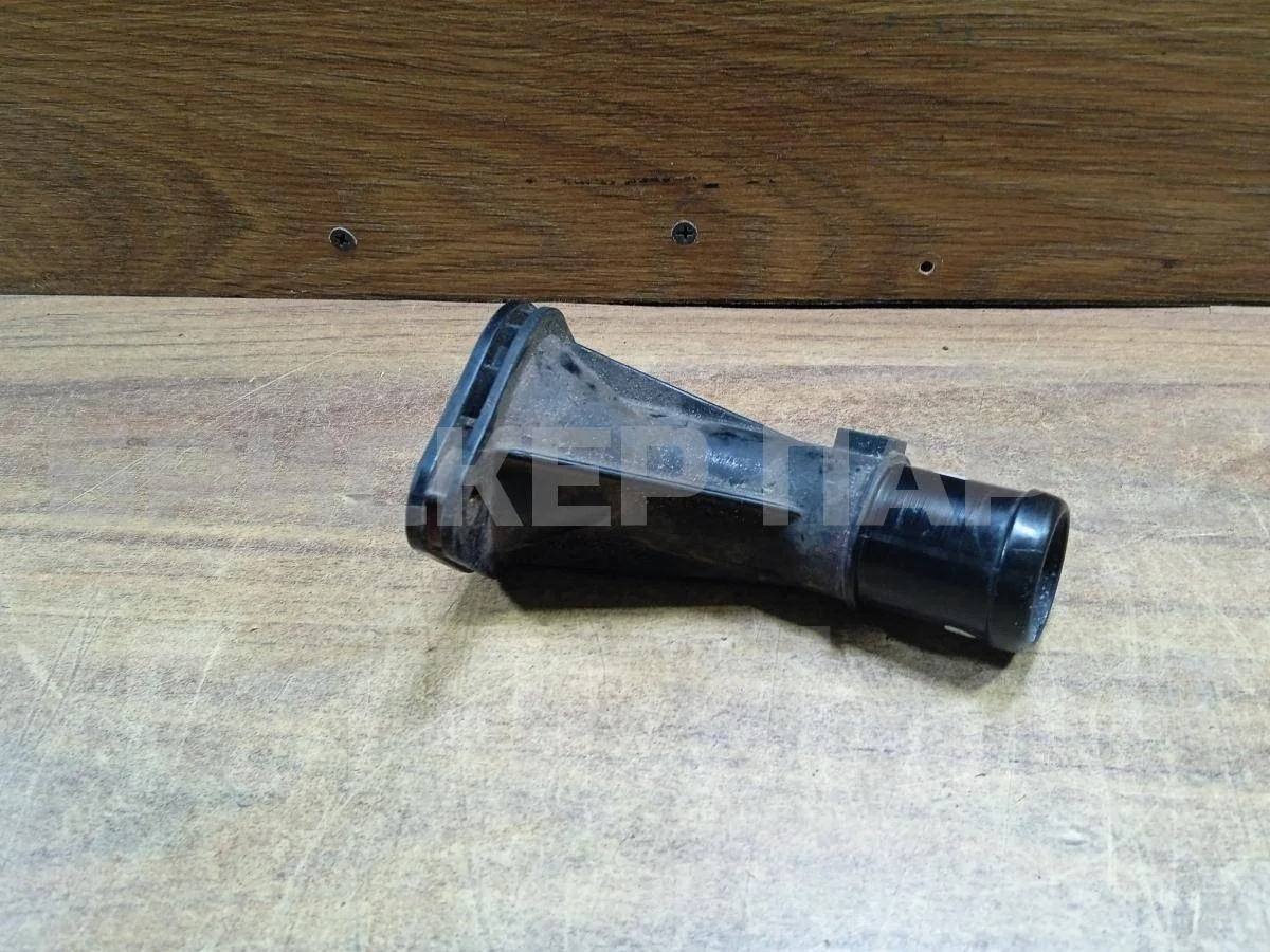 Крышка термостата Киа Сид 2  JD