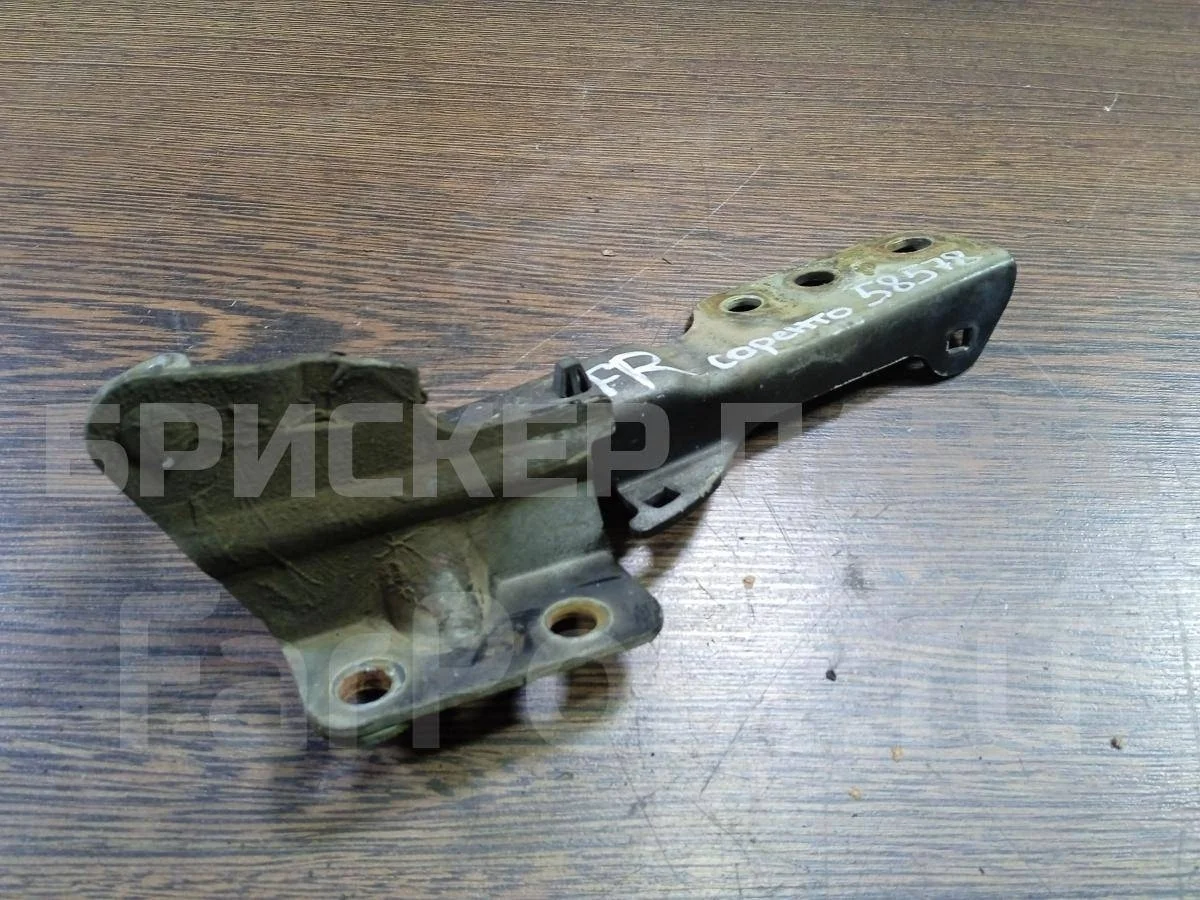 Петля капота правая Киа Соренто 1 серия BL