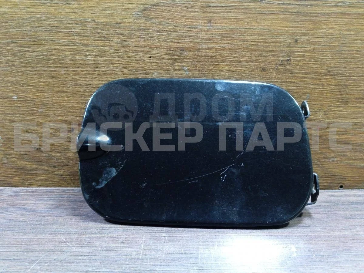 Лючок бензобака Рено Сандеро 1