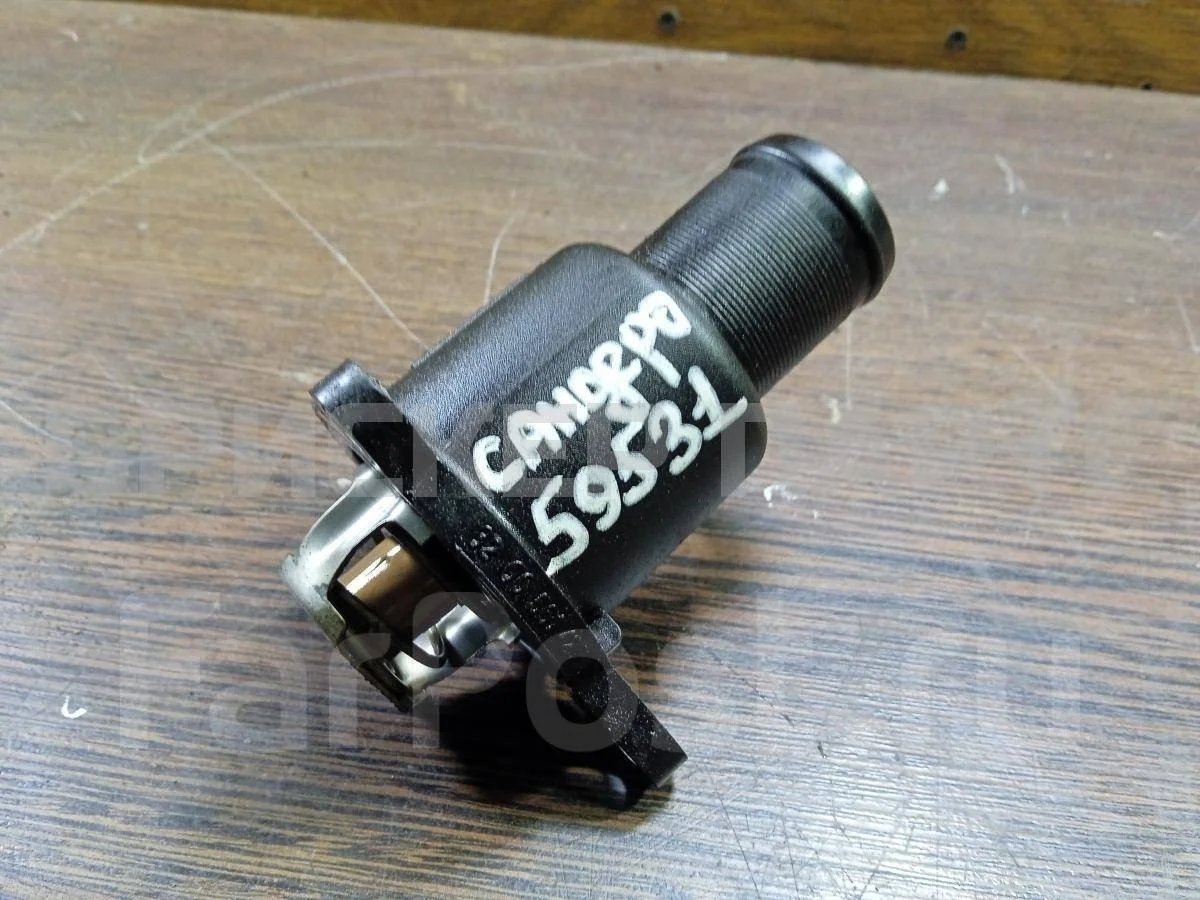 Крышка термостата Рено Сандеро 1