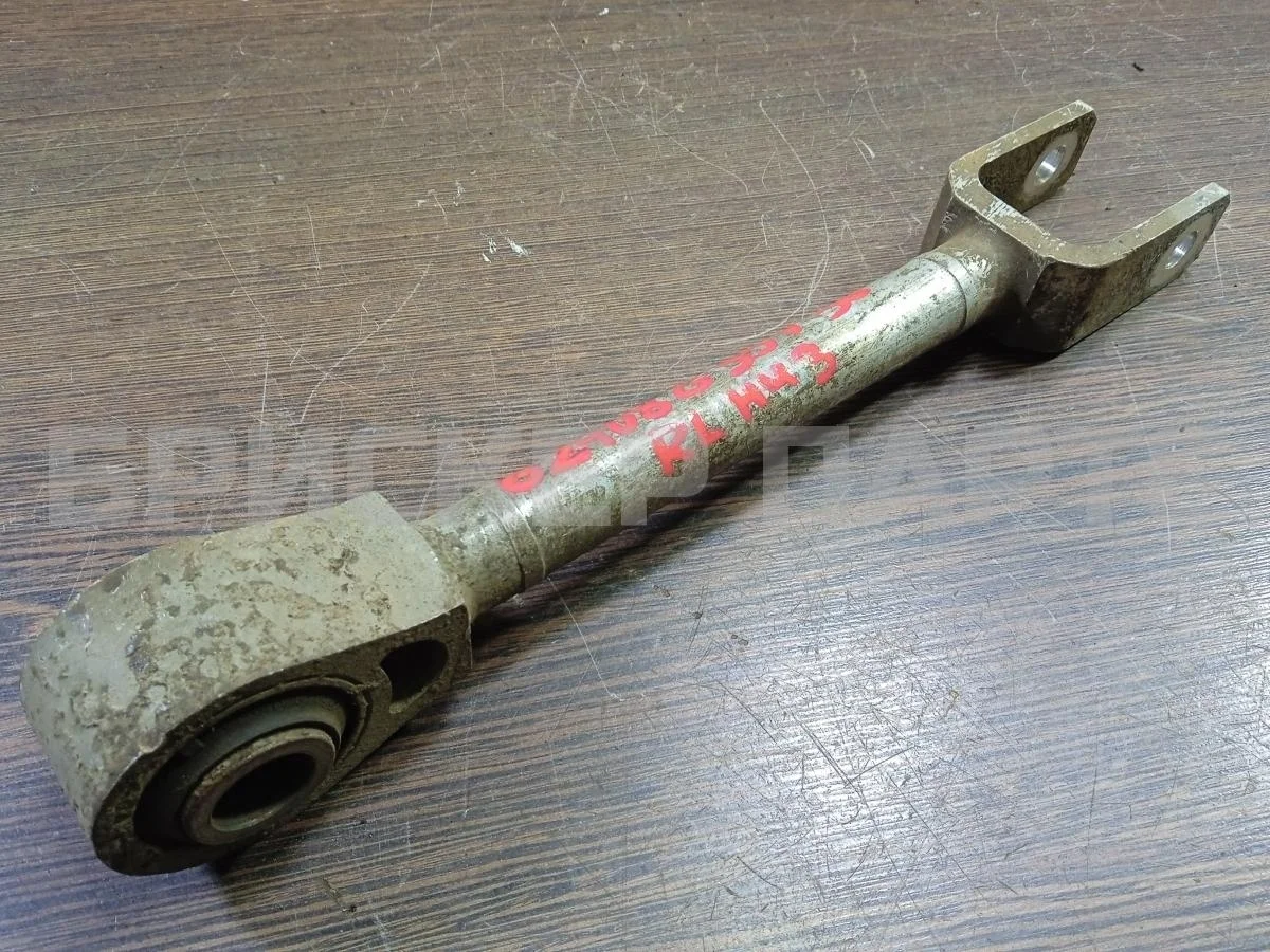 Рычаг задний левый Инфинити G 4  V36