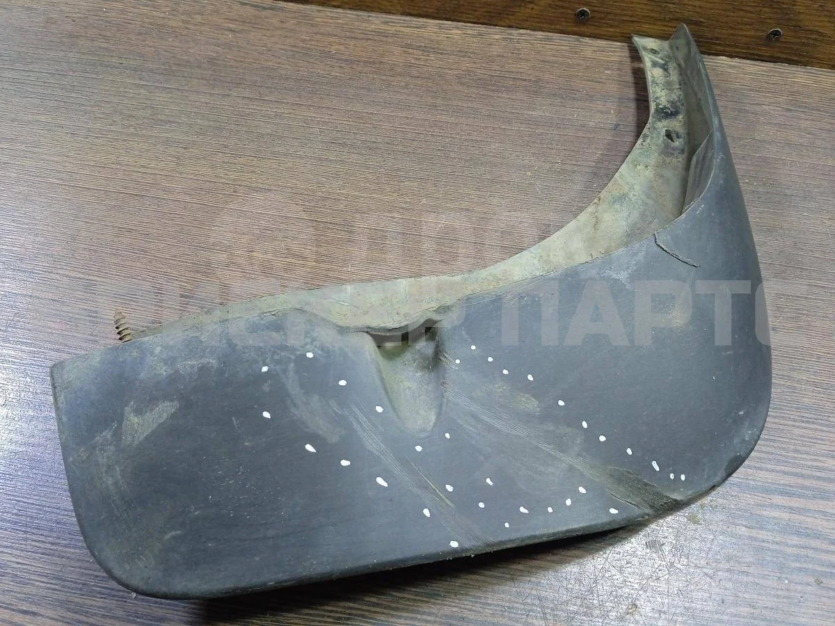 Брызговик задний Рено Дастер 1  HS рестайлинг