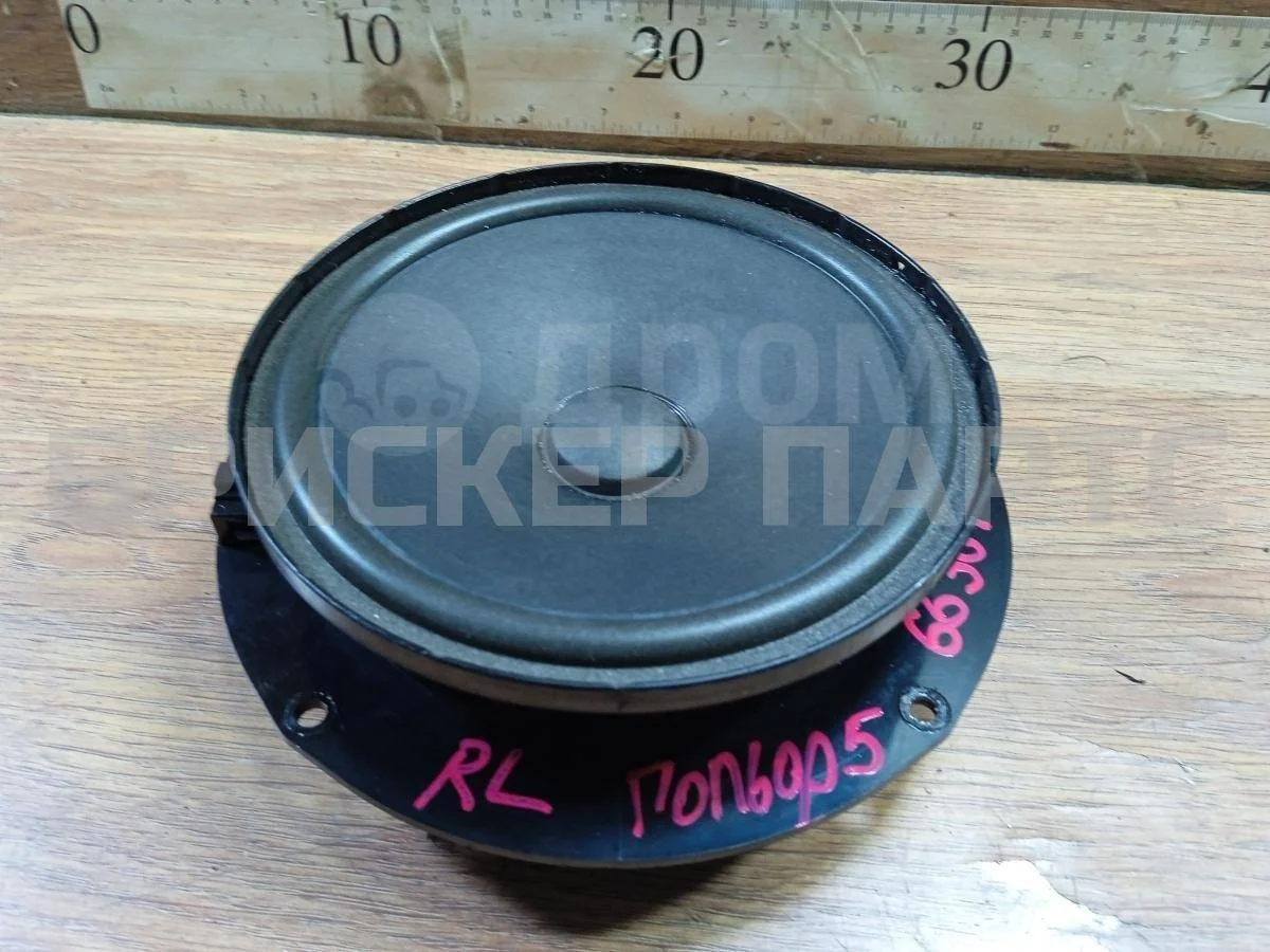 Динамик левый задний Фольксваген Гольф Mk5