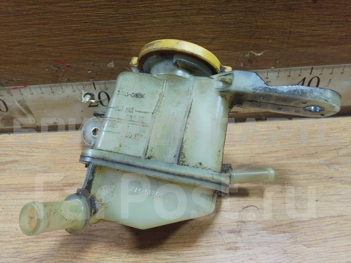 Бачок ГУР (гидроусилителя) Субару Легаси 4  B13