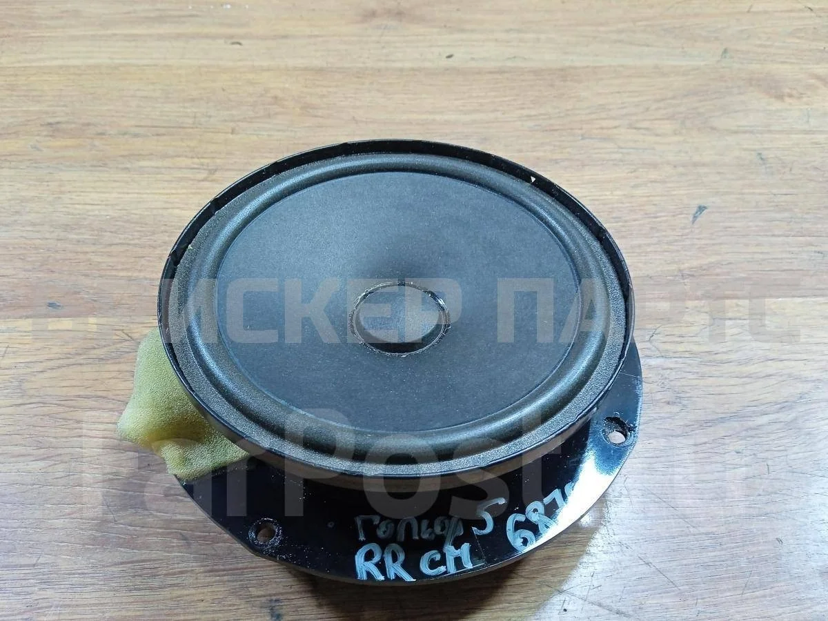 Динамик правый задний Фольксваген Гольф Mk5