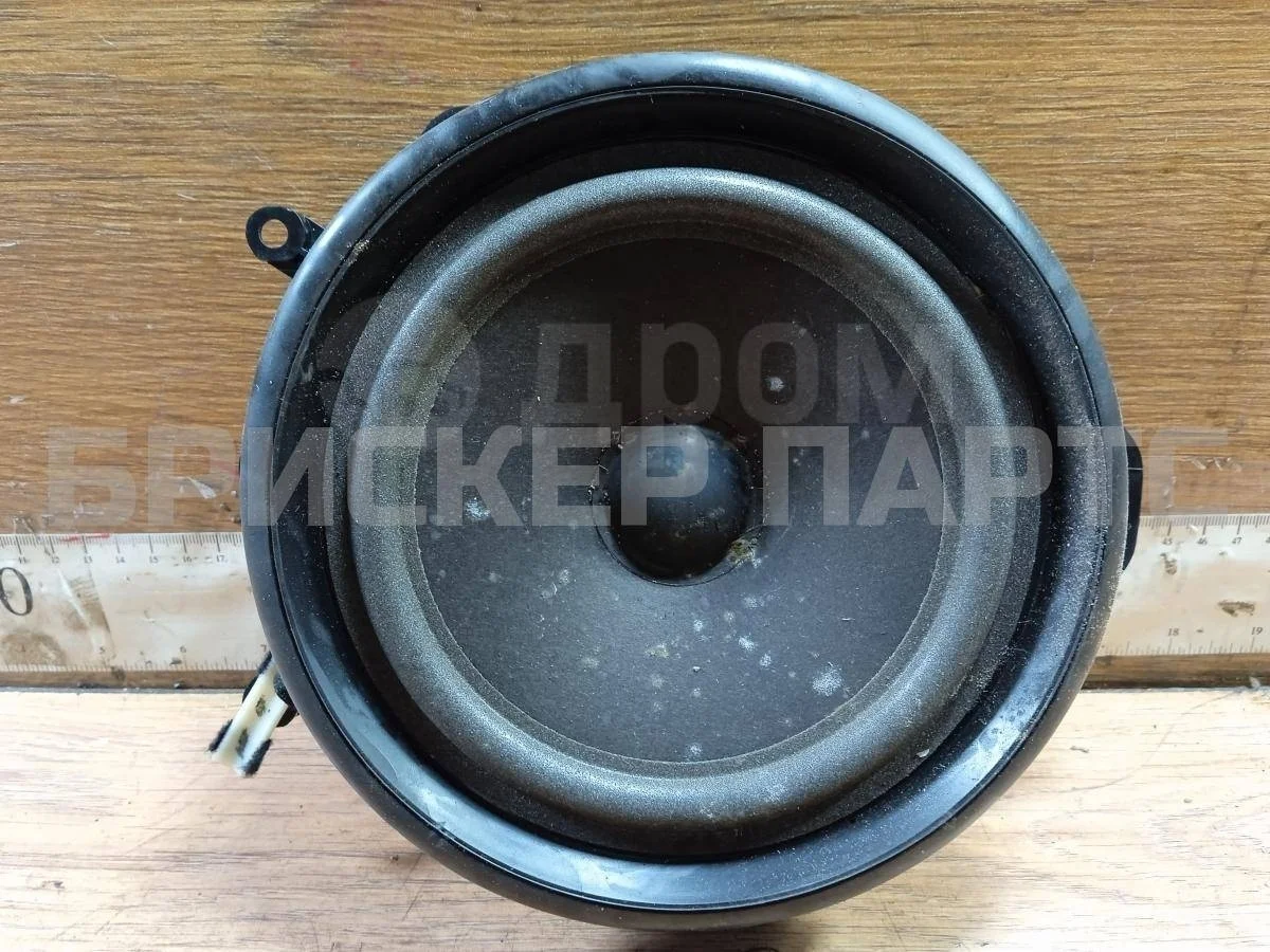 Динамик задней лев. двери Ауди А4 Б7