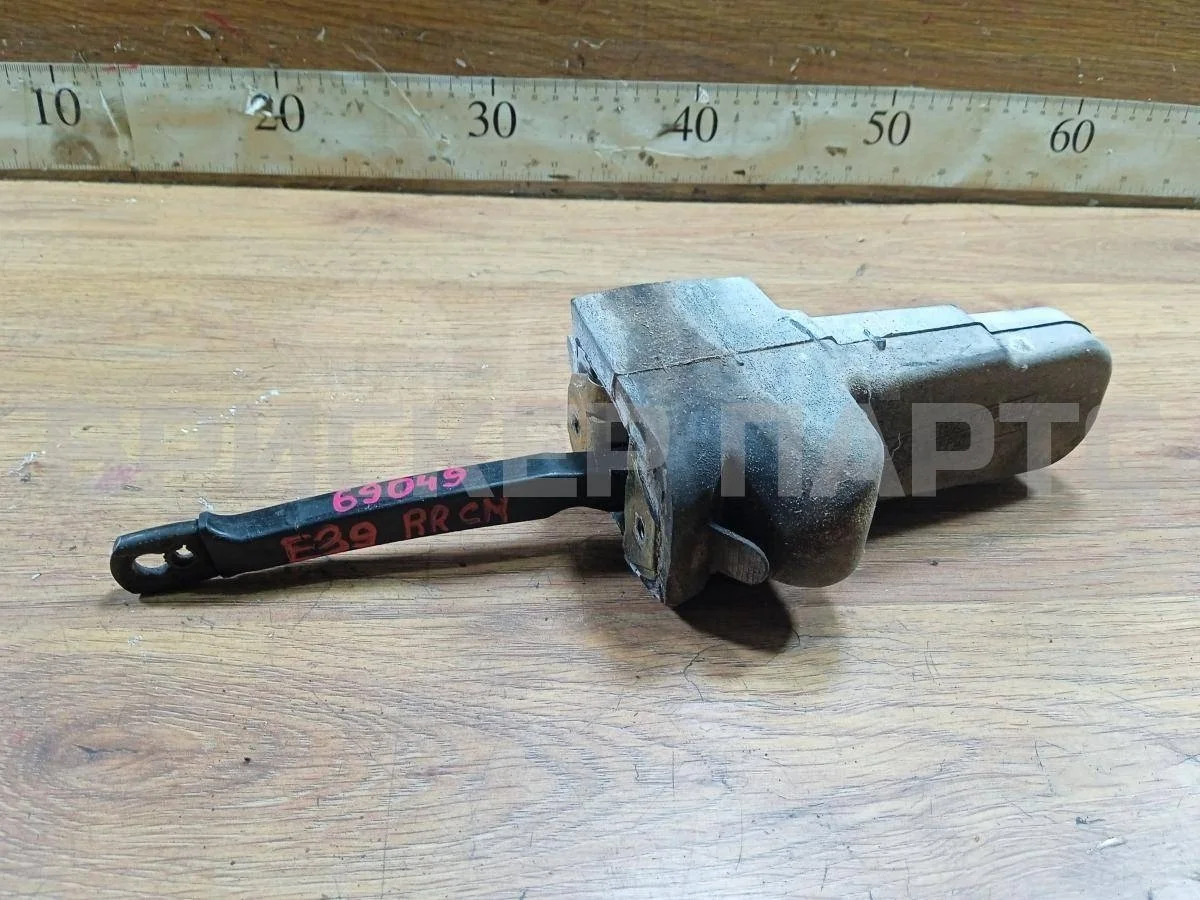 Ограничитель двери БМВ 5 серия E39