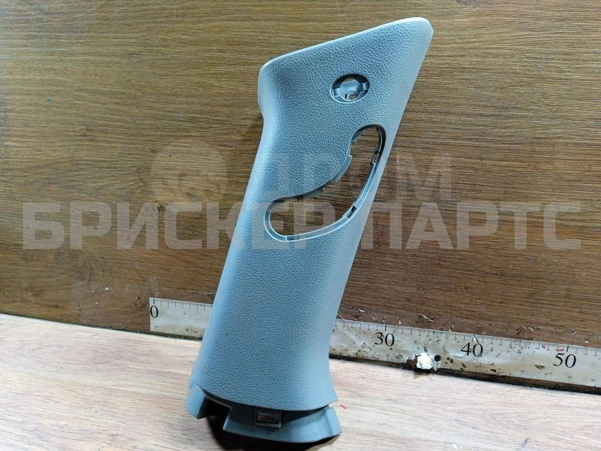 Облицовка стойки лев Хендай Санта Фе 2  (CM)