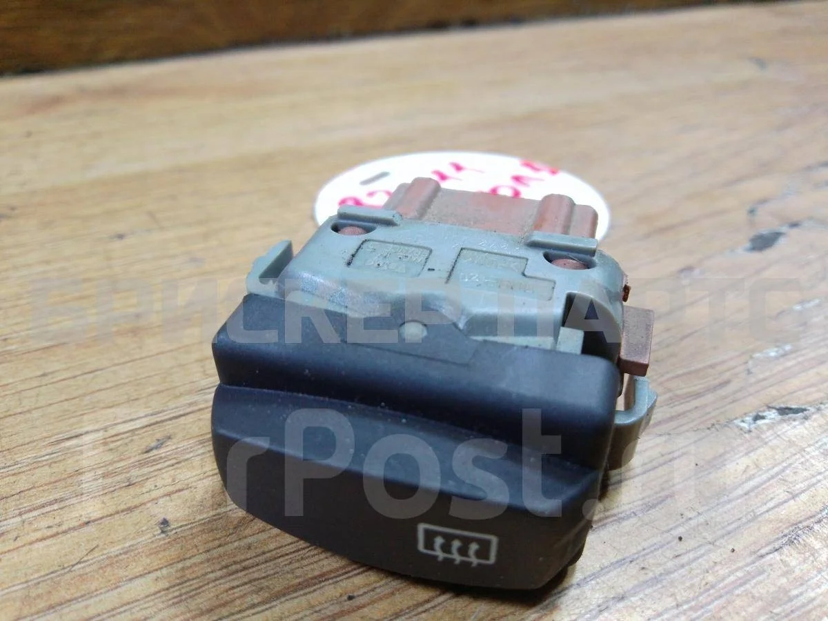 Кнопка обогрева заднего стекла Рено Симбол 1  рестайлинг