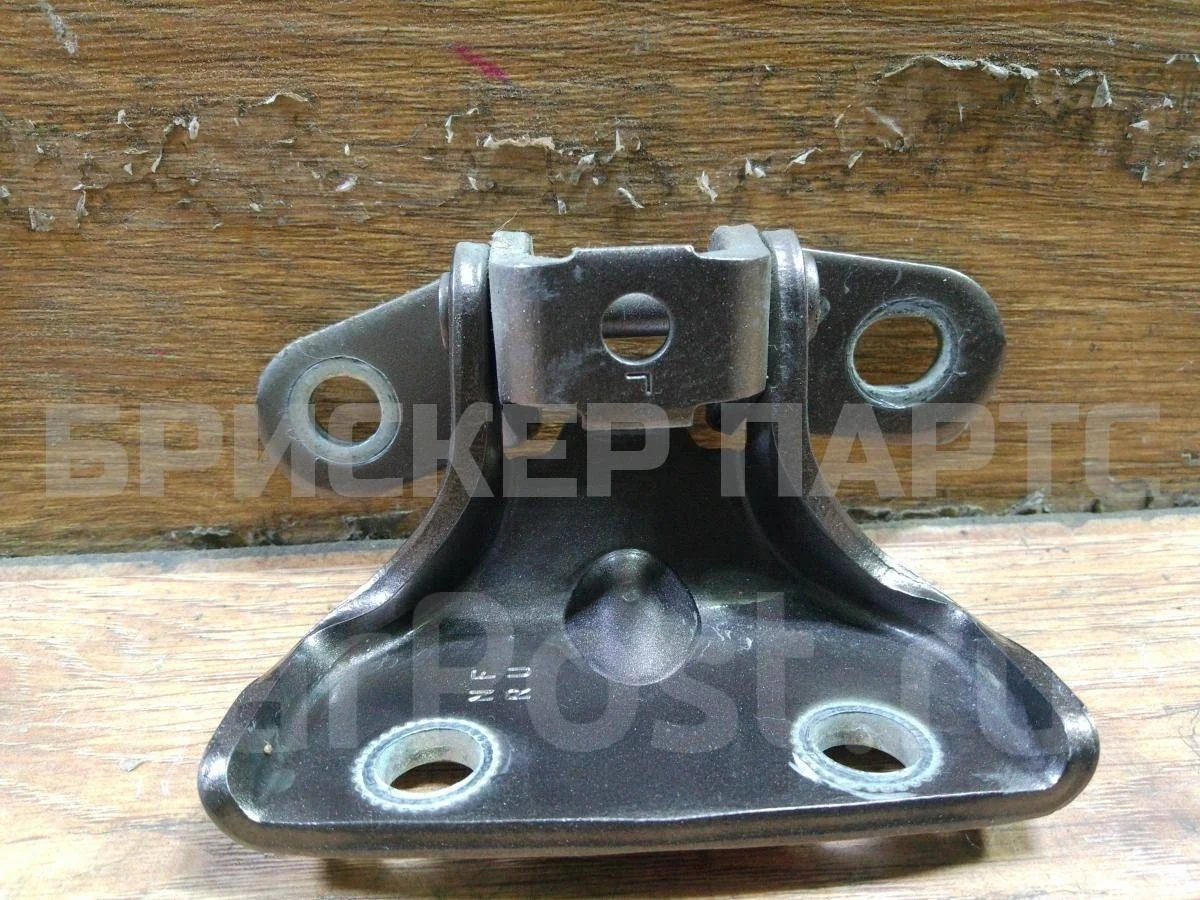 Петля двери зад левой Киа Сид 2  JD