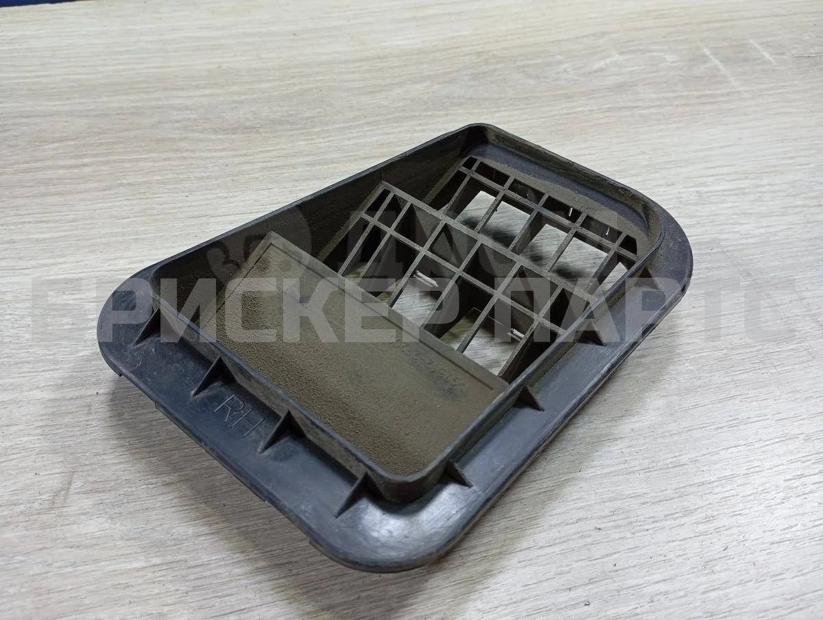 Клапан заднего крыла Киа Сид 2  JD