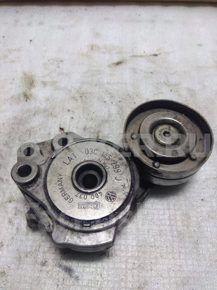 Натяжитель ремня Фольксваген Гольф Mk5