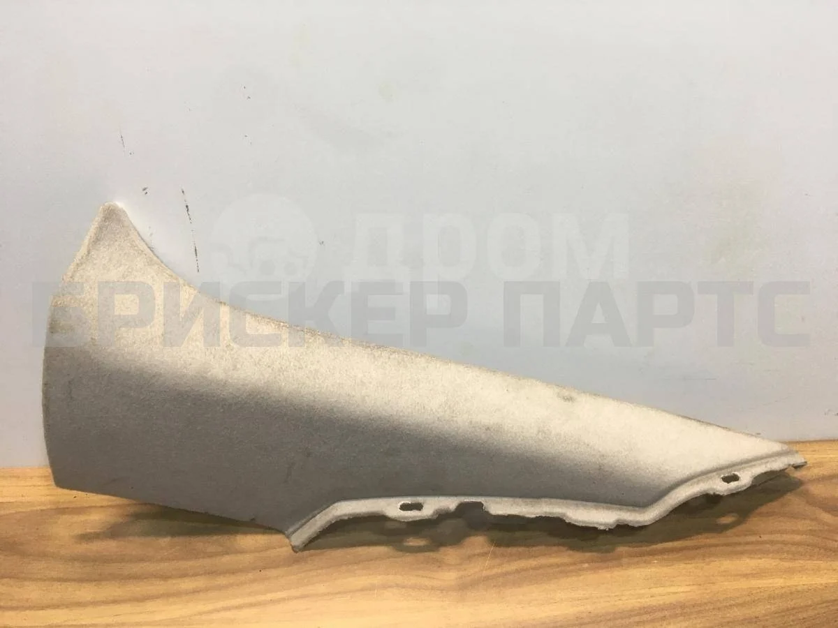 Облицовка стойки зад Форд Фокус 2  рестайлинг