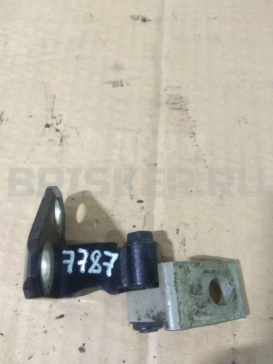 Петля двери зад правой Фольксваген Пассат Б6