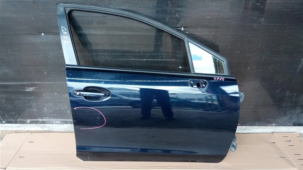 Б.у. дверь SUBARU IMPREZA GP SUBARU IMPREZA GP