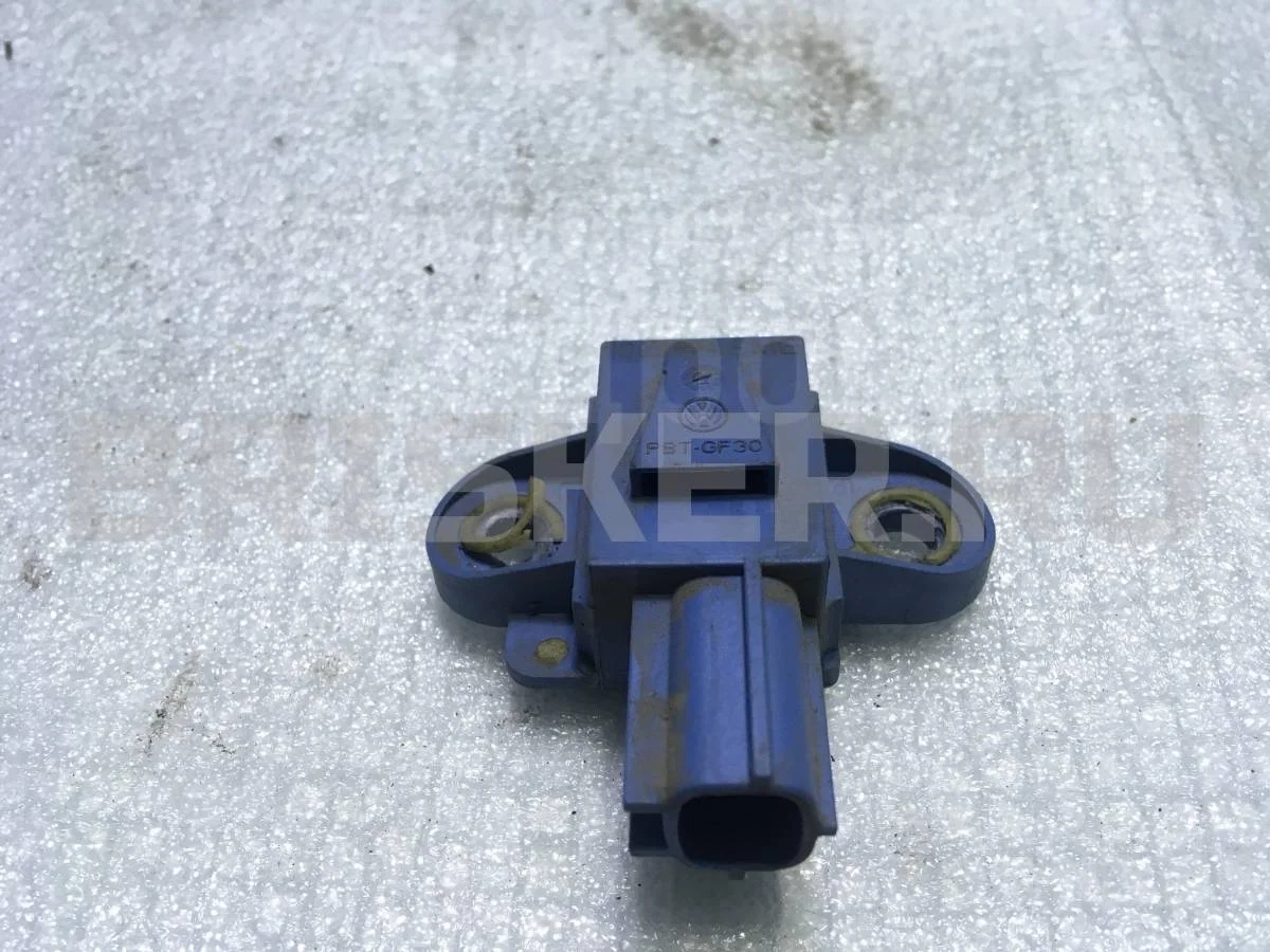 Датчик удара Фольксваген Пассат Б6