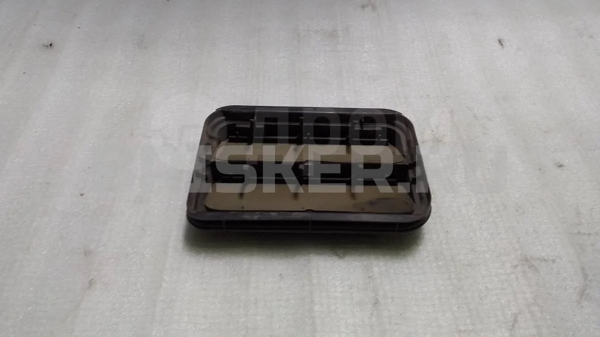 Решетка вентиляционная Ниссан Террано D10