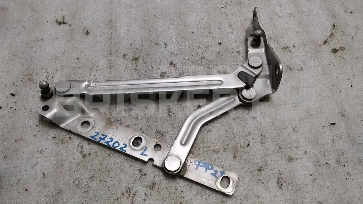 Петля багажника левая Форд Фокус 2  рестайлинг