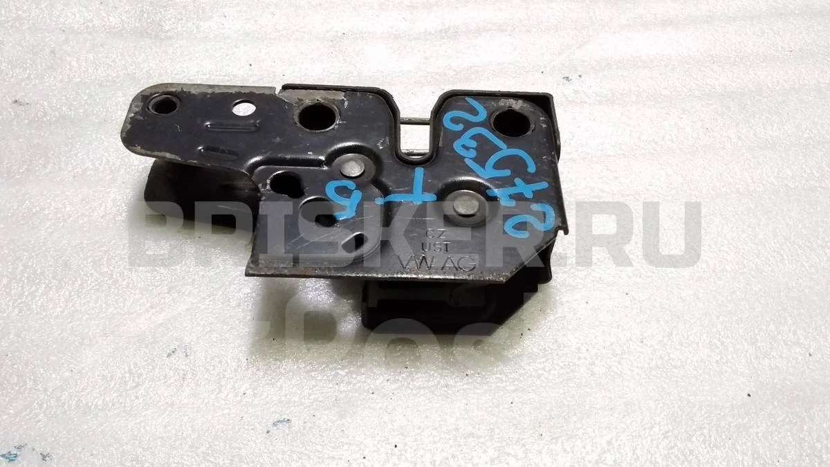 Замок капота Фольксваген Транспортер Т5