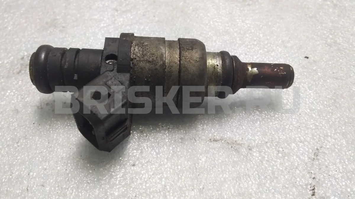 Форсунка топливная бензиновая БМВ 5 серия E39