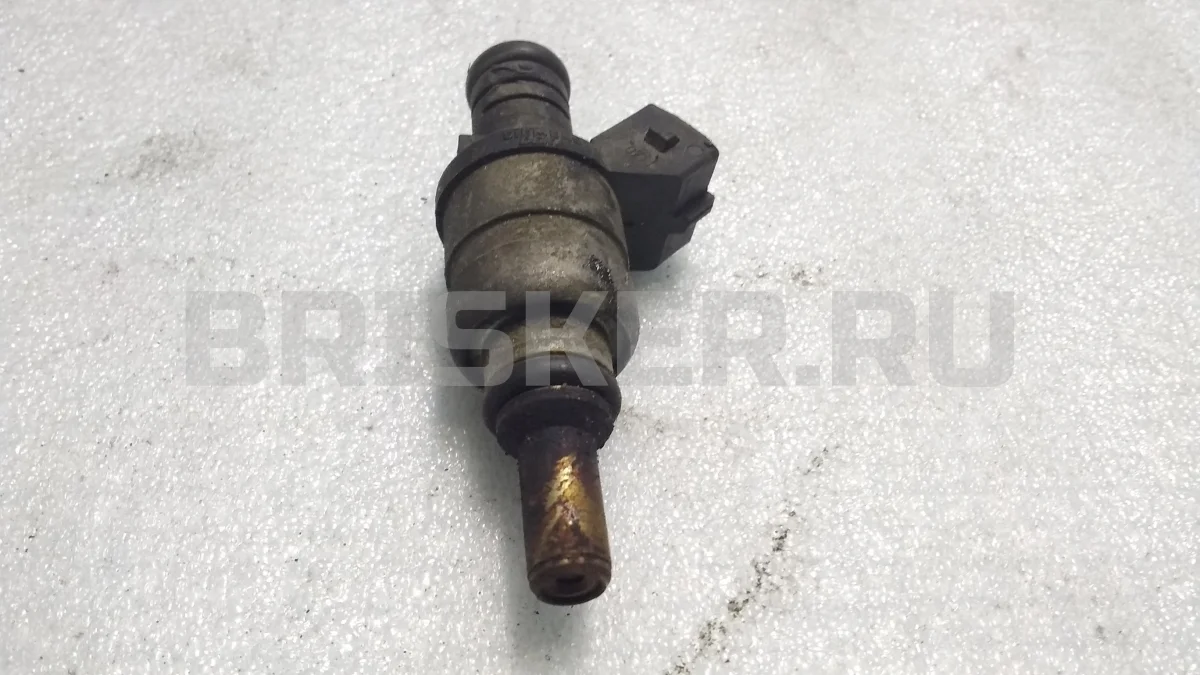 Форсунка топливная бензиновая БМВ 5 серия E39