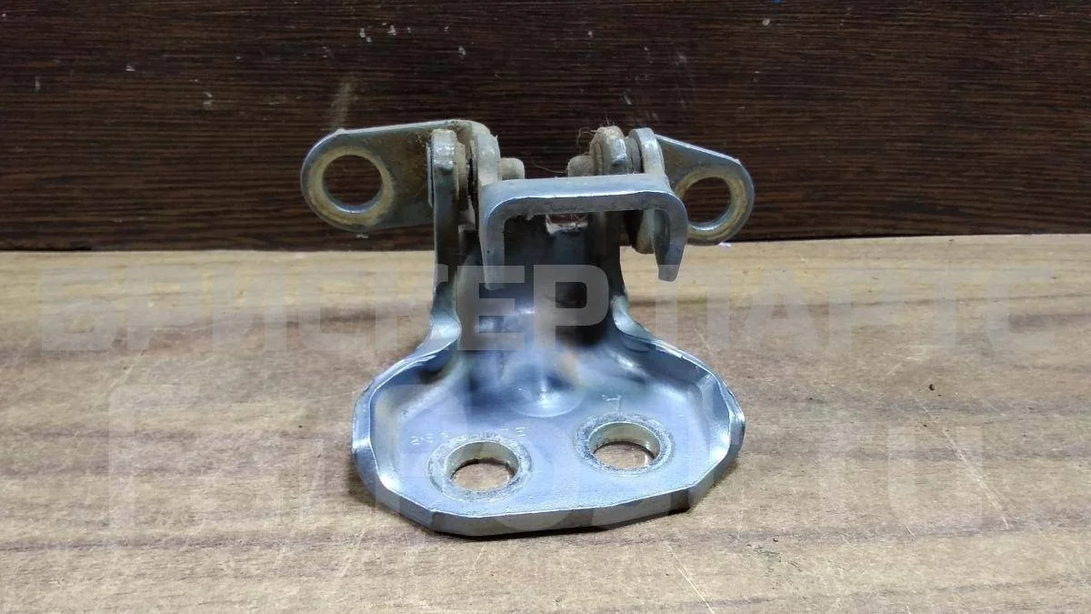 Петля двери зад правой Форд Фьюжен