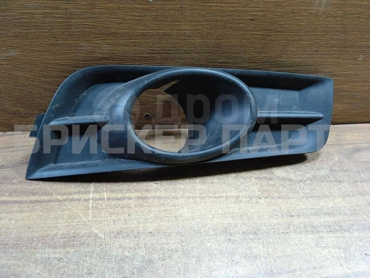 Накладка ПТФ правая Шевроле Круз 1  (J300)