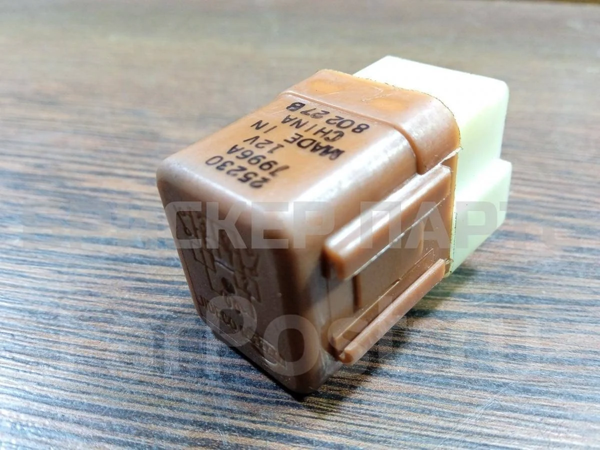 Реле-регулятор напряж Рено Колеос 1  Y