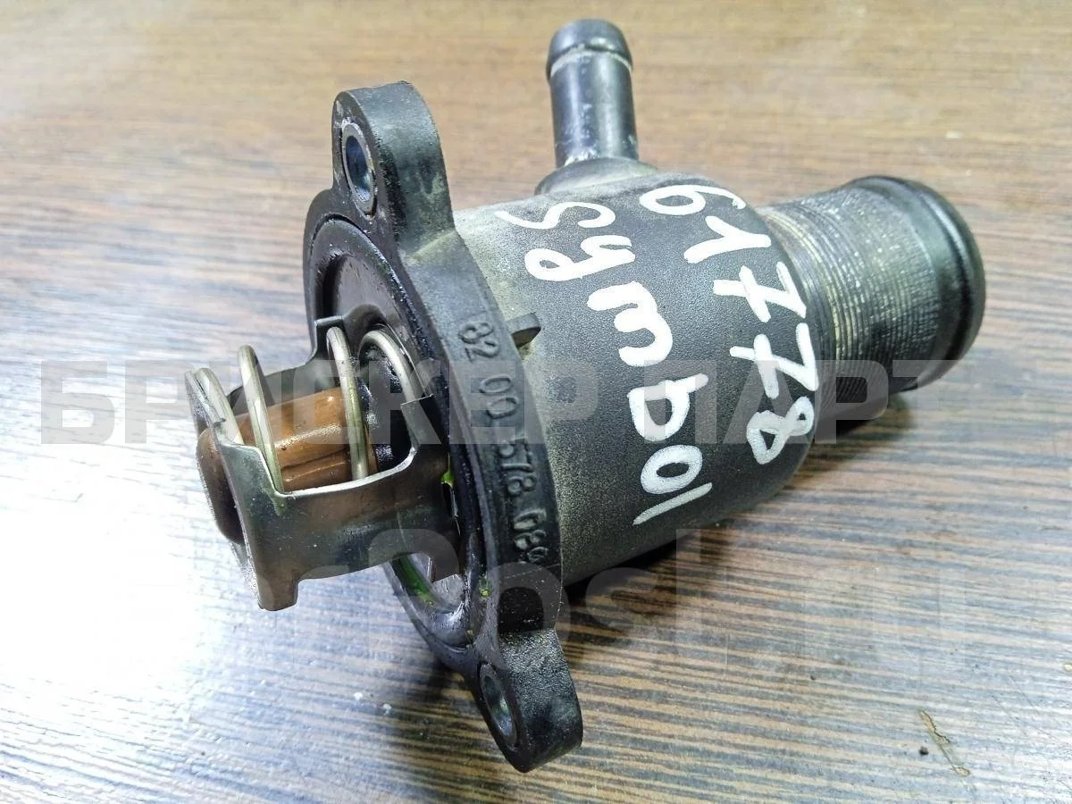 Корпус термостата Рено Симбол 2