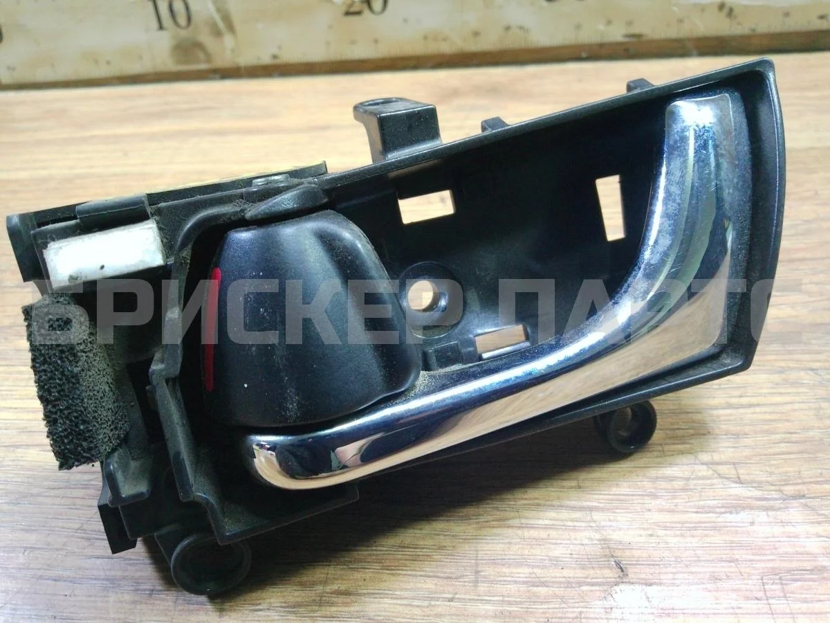 Ручка откр двери зад Субару Легаси 4  B13