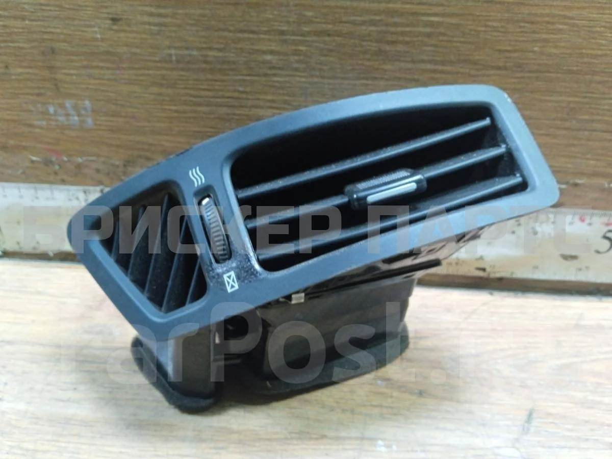 Дефлектор передний правый Киа Сид 1