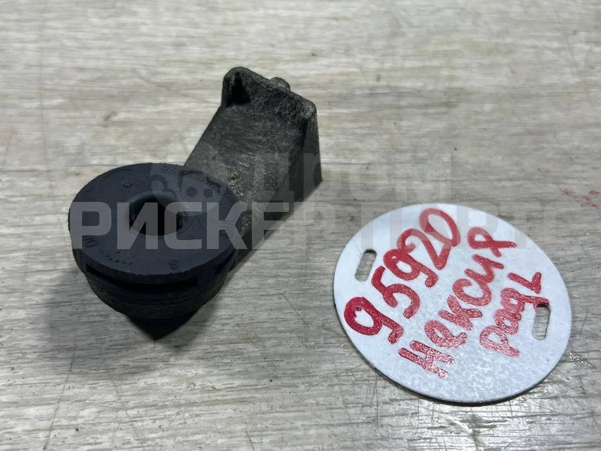 Кронштейн радиатора Дэу Нексия Первое  N100