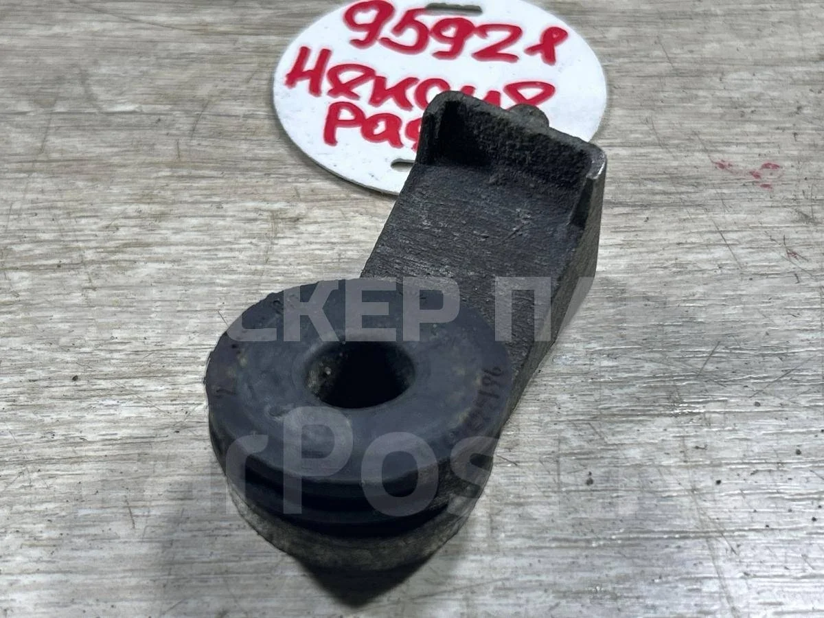 Кронштейн радиатора Дэу Нексия Первое  N100