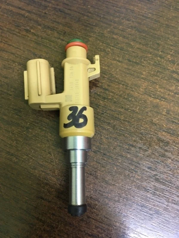 Форсунка топливная Lexus Lx570 2017 2320939165 URJ202 3UR-FE 5.7