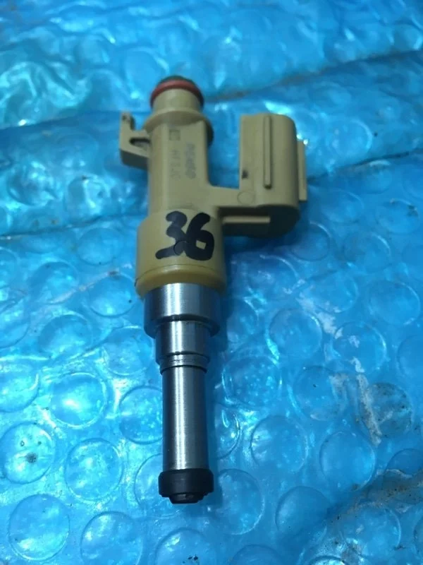 Форсунка топливная Lexus Lx570 2017 2320939165 URJ202 3UR-FE 5.7